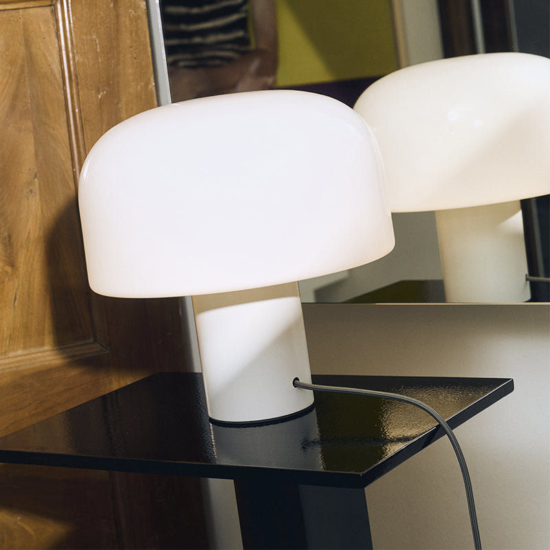 Flos Bellhop Glass T Table Light – Display Model