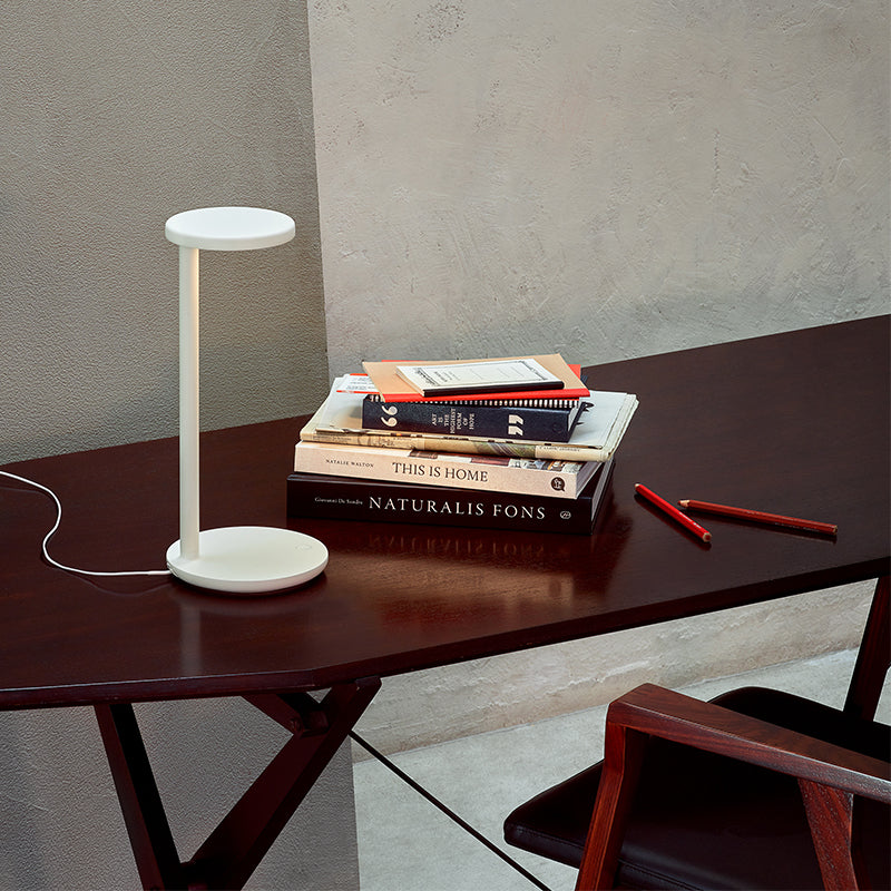 Flos Oblique Table Lamp – Display Model