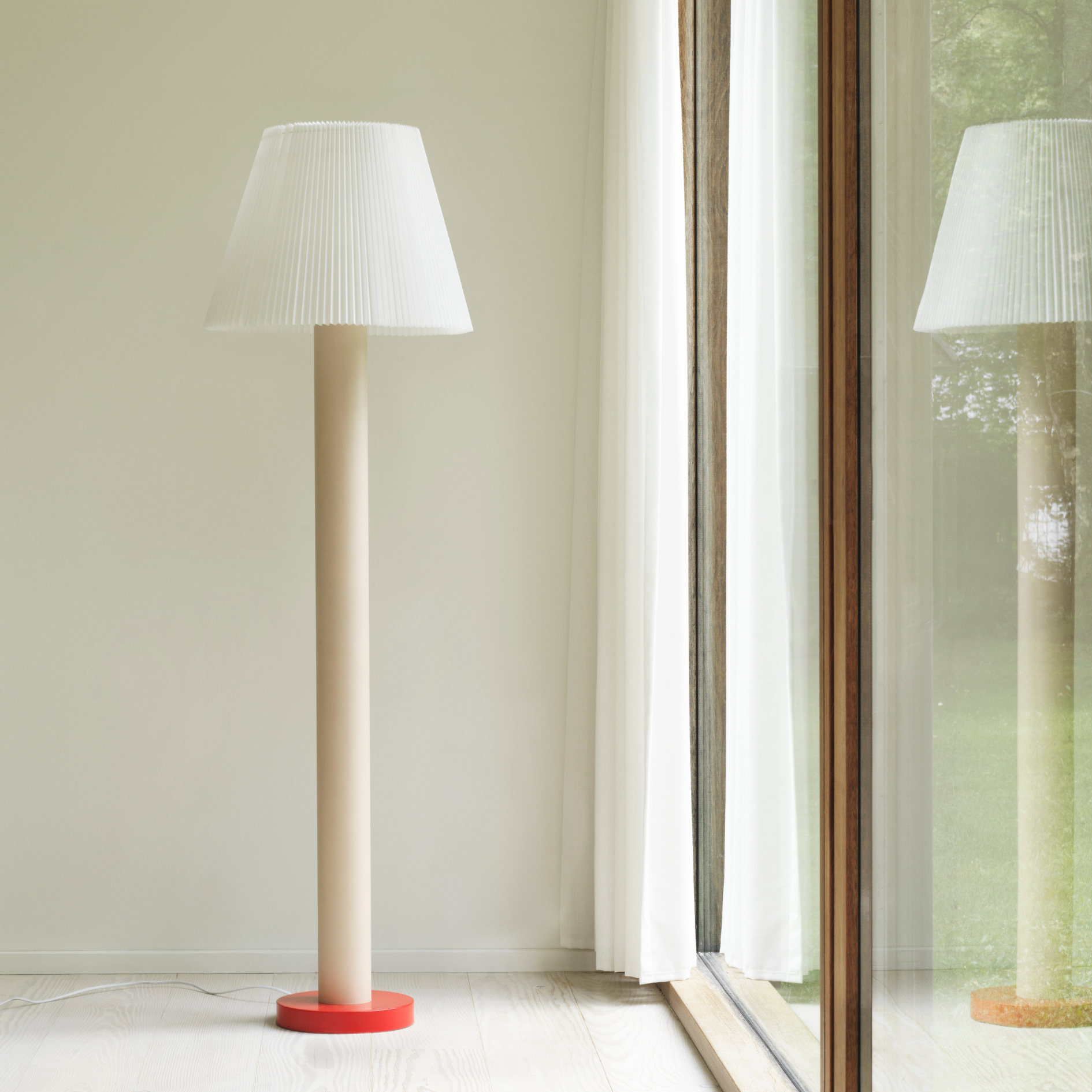 Cellu Floor Lamp