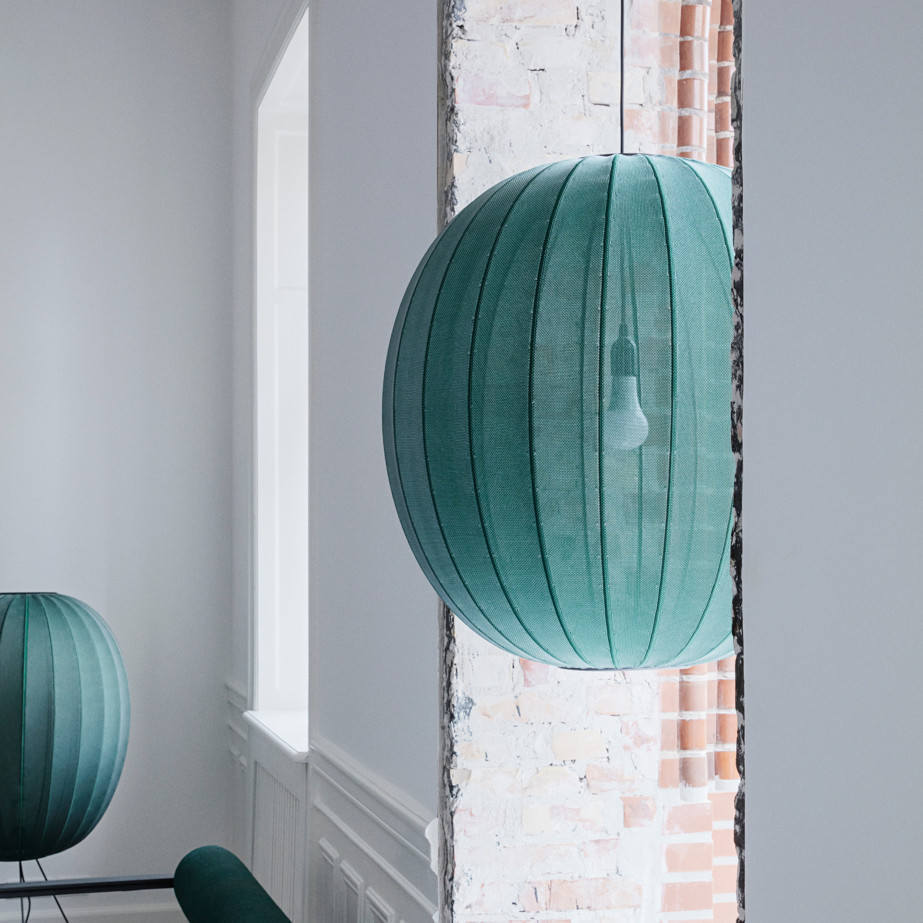 Knit-Wit Ø75 Round Pendant