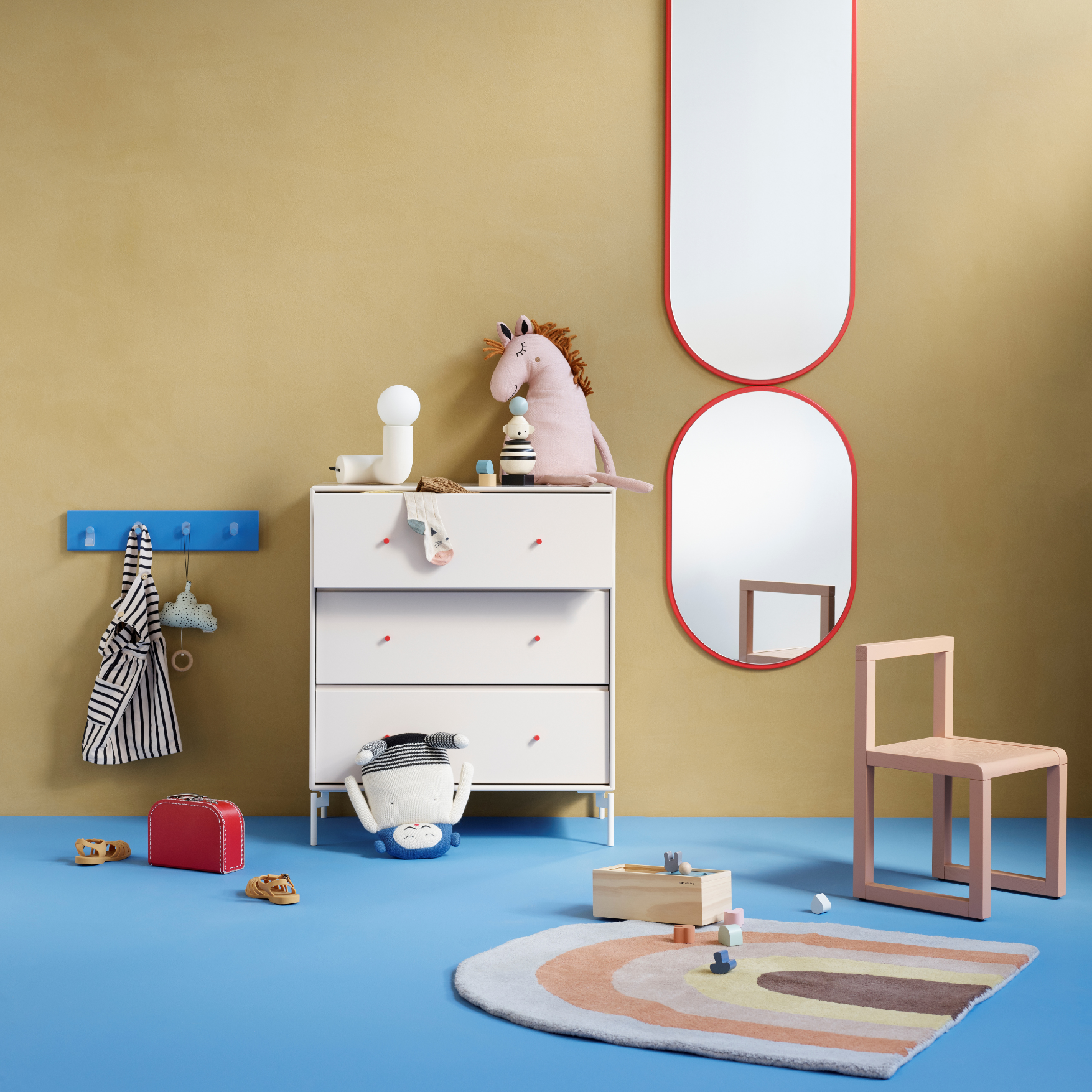 Montana Look Oval Mirror