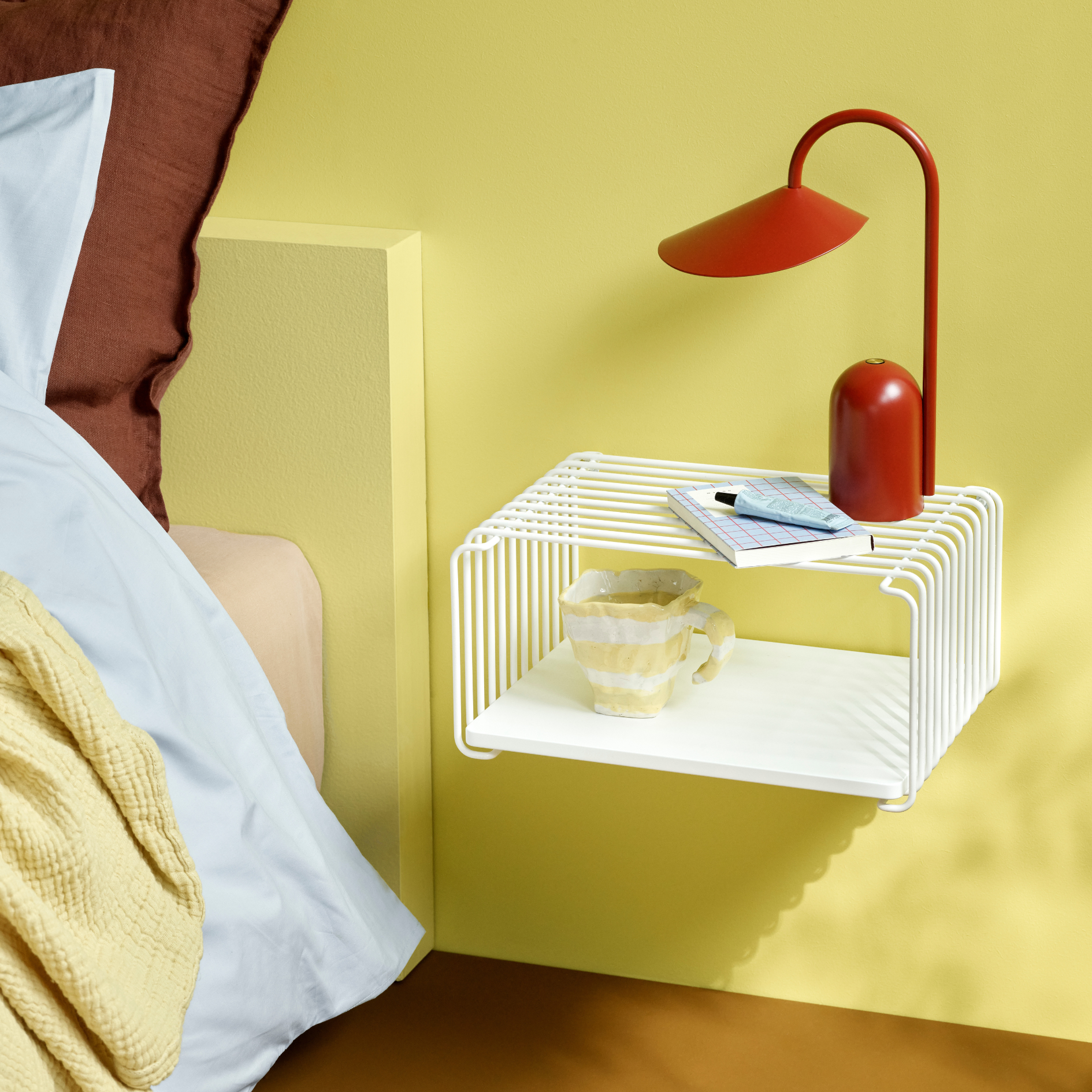 Montana Panton Wire Inlay Shelf Single