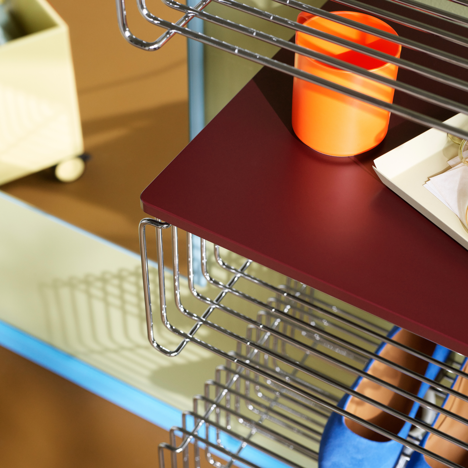 Montana Panton Wire Top Panel Single