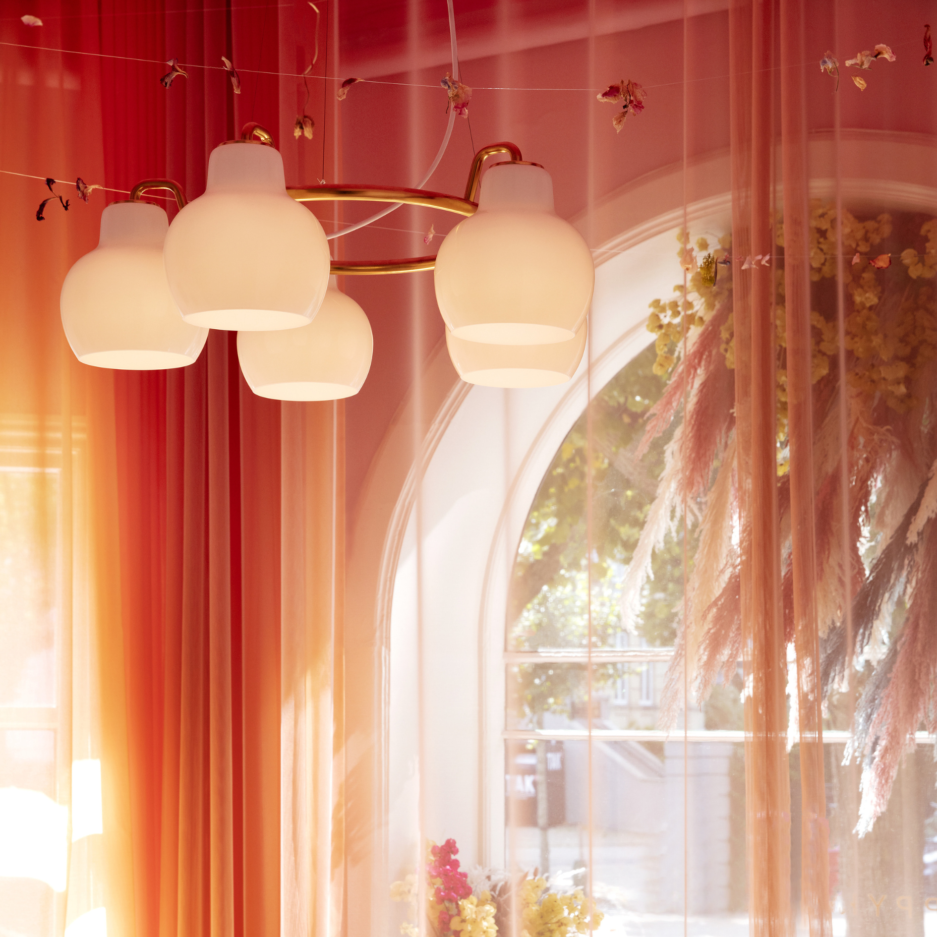 VL Ring Crown 3-5-7 Pendant